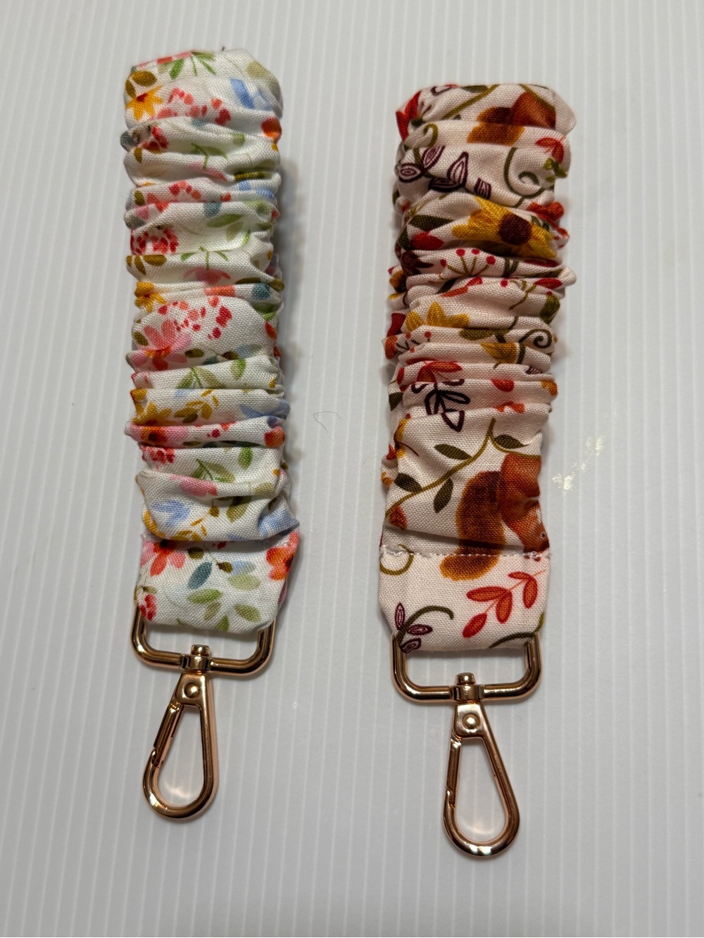 Set 2 Floral Ruched Key & Card Holder Strap  Gold Clip - Multicolor